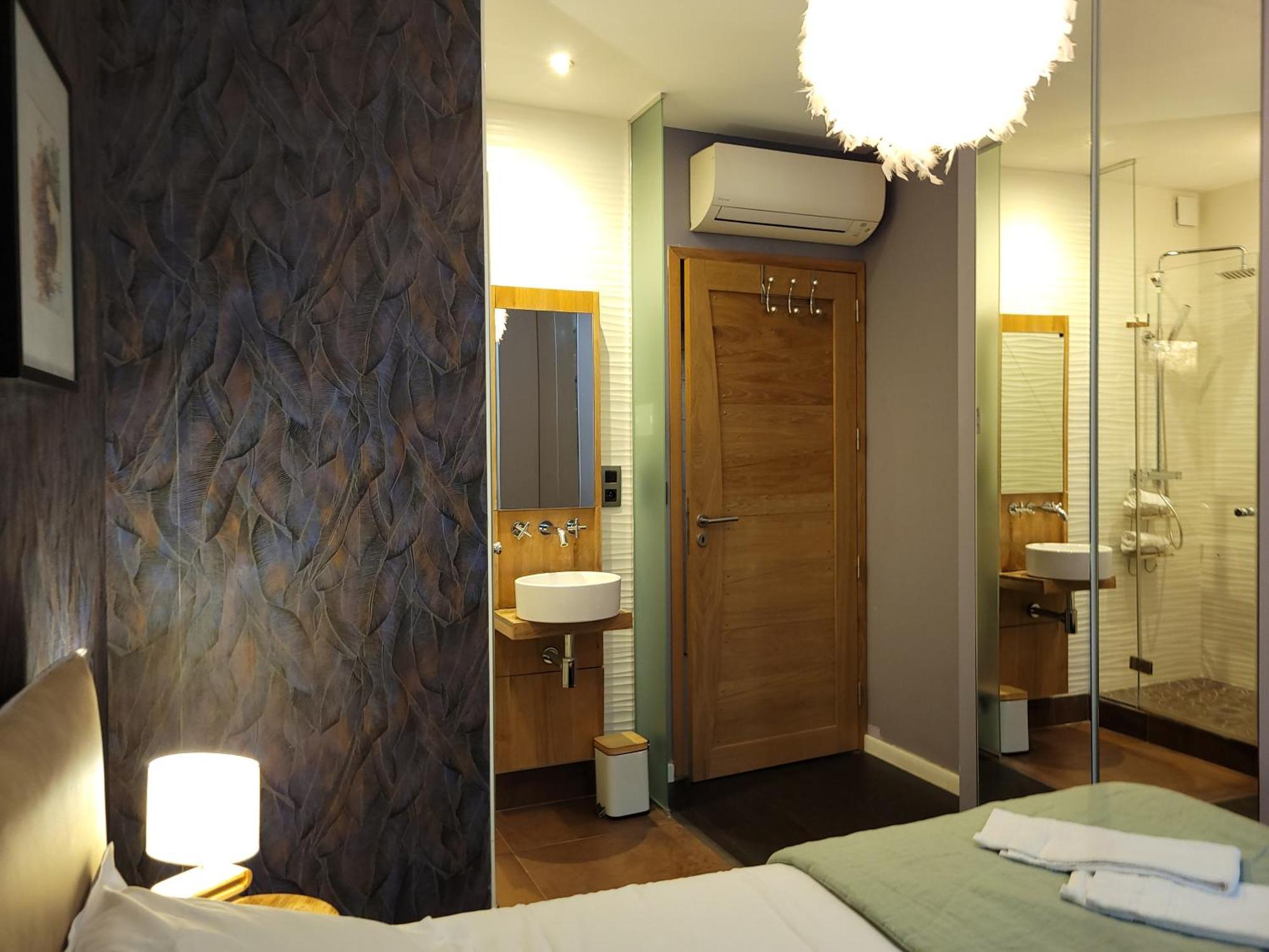 L'Eau Vive Jacuzzi Et Sauna En Vieille Ville 5 Annecy Zewnętrze zdjęcie