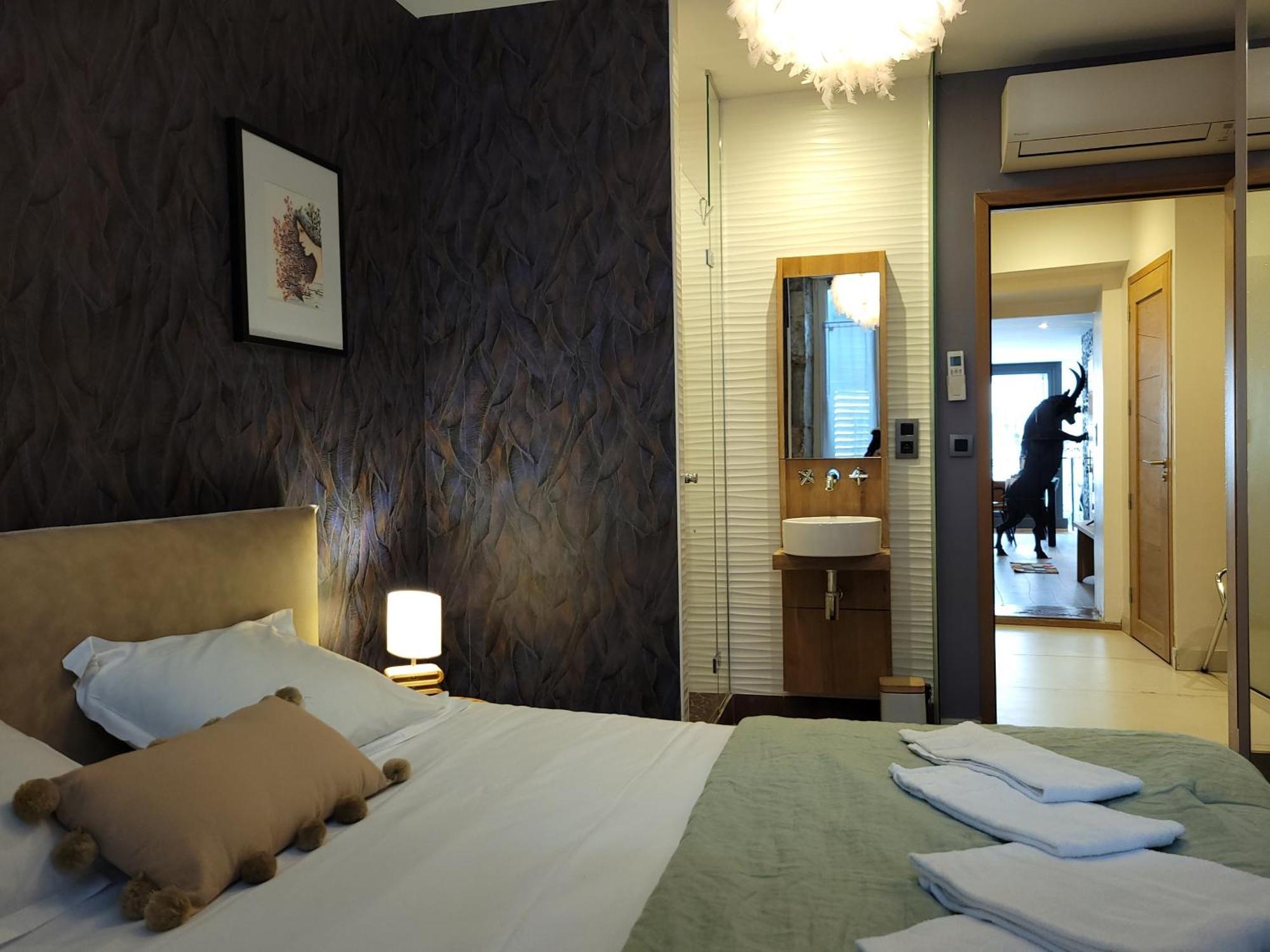 L'Eau Vive Jacuzzi Et Sauna En Vieille Ville 5 Annecy Zewnętrze zdjęcie